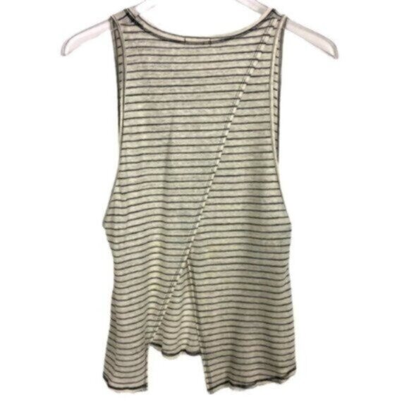 LA Made | Women's Cream Black Sleeveless Striped Pattern Top Size Small - Picture 5 of 6